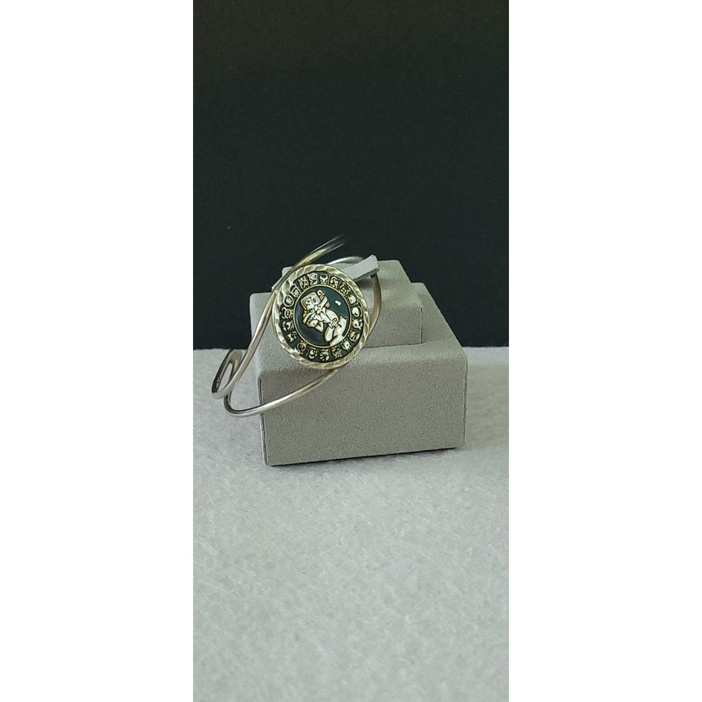 Vintage MEX Size 6 Mexican Mayan Style Cuff Bracelet Medallion 13.5g 1.02in